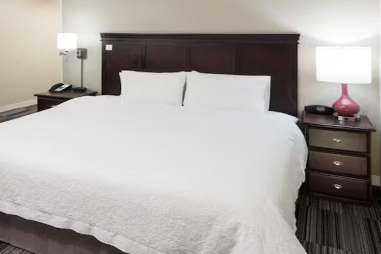 Hampton Inn & Suites Omaha-Downtown Bagian luar foto