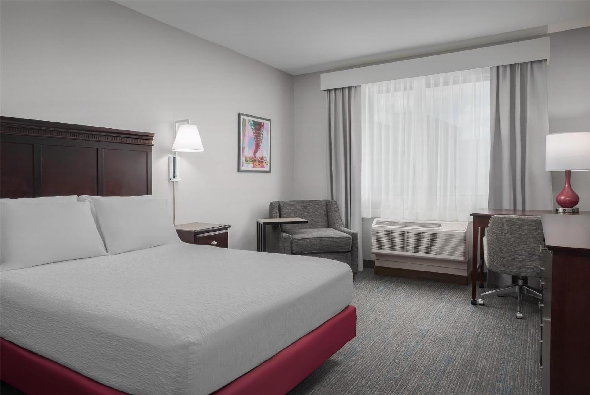 Hampton Inn & Suites Omaha-Downtown Bagian luar foto