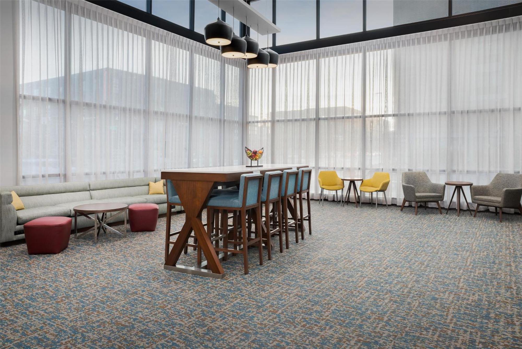 Hampton Inn & Suites Omaha-Downtown Bagian luar foto
